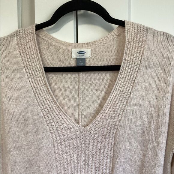 OLD NAVY SIZE LARGE BLUSH  SWEATER - Picture 4 of 7